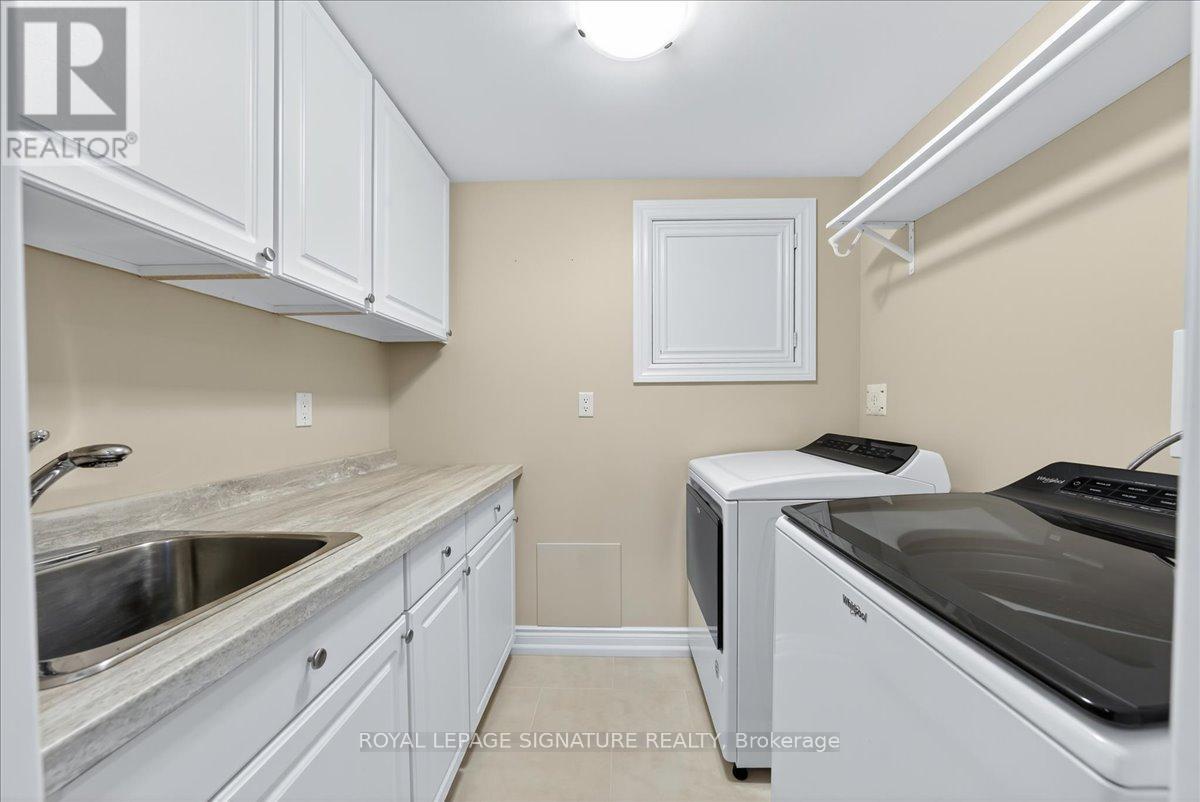1245 Huron Court, Innisfil, Ontario  L9S 1X5 - Photo 34 - N12443776