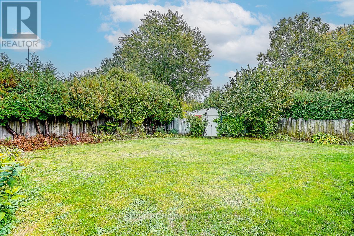381 Walter Drive, Georgina, Ontario  L4P 3A8 - Photo 24 - N12443795