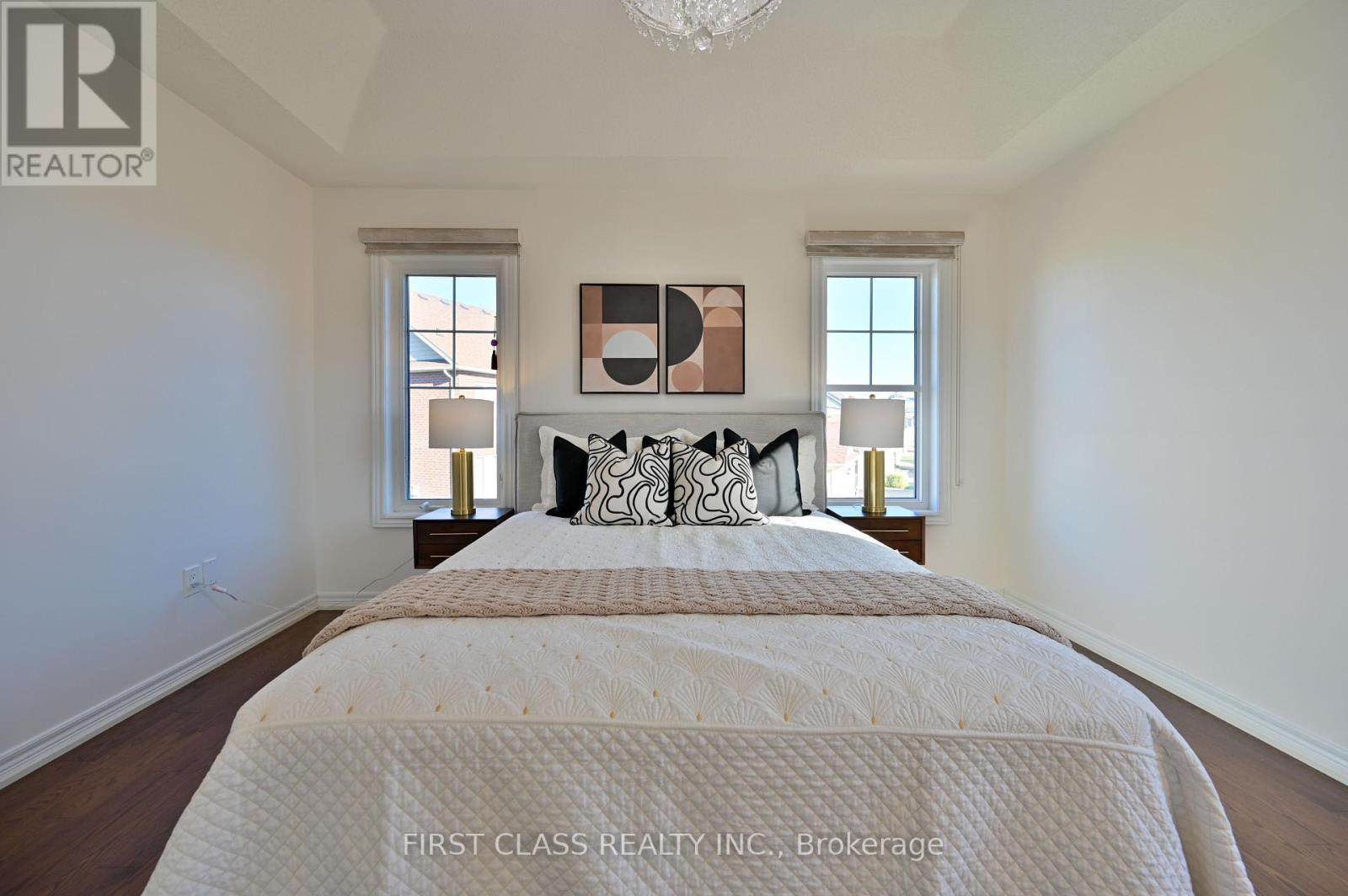 12 Princess Diana Drive, Markham, Ontario  L6C 0G7 - Photo 21 - N12443817