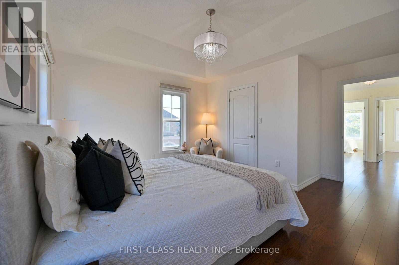 12 Princess Diana Drive, Markham, Ontario  L6C 0G7 - Photo 22 - N12443817