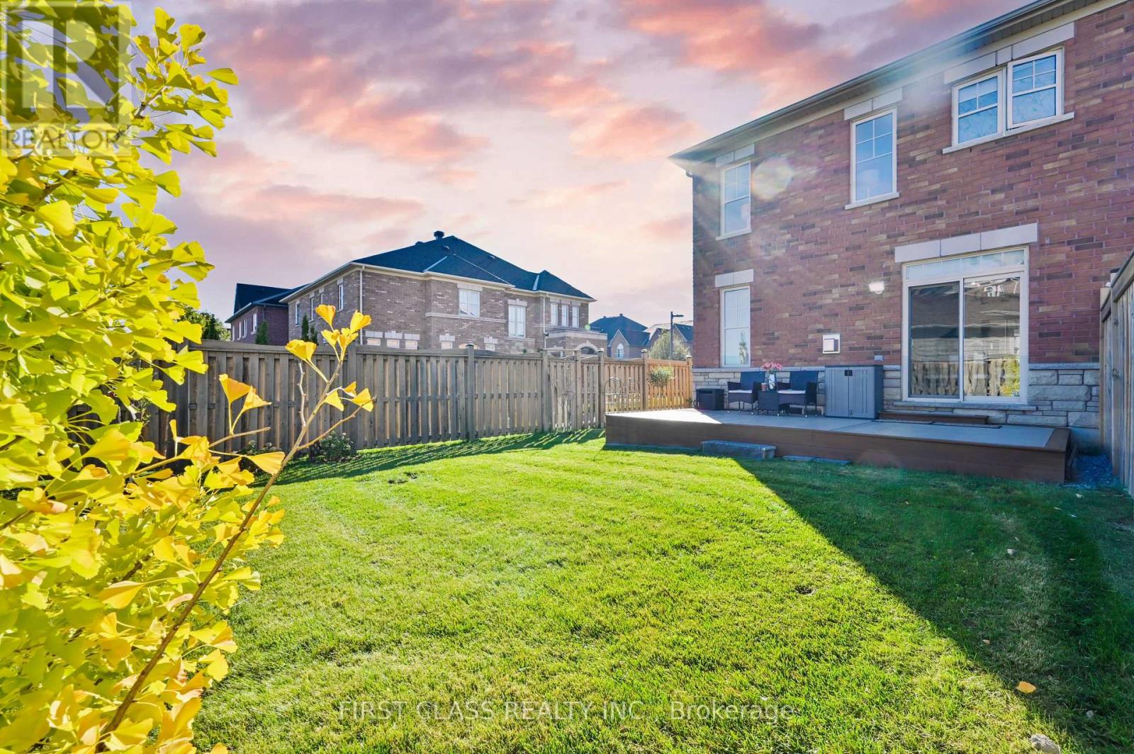 12 Princess Diana Drive, Markham, Ontario  L6C 0G7 - Photo 37 - N12443817