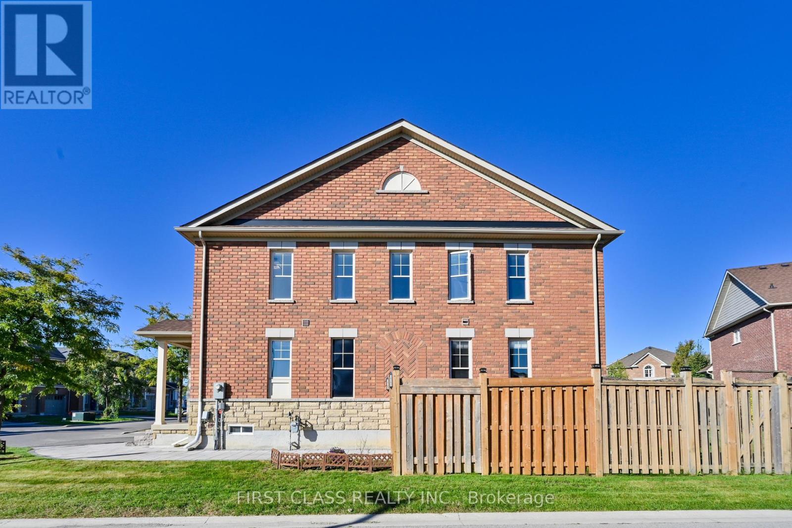 12 Princess Diana Drive, Markham, Ontario  L6C 0G7 - Photo 40 - N12443817