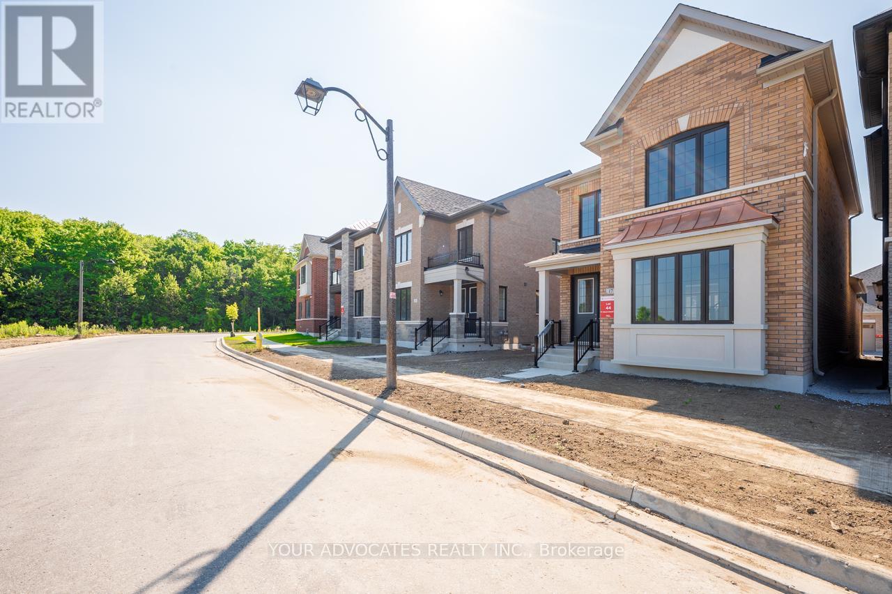 17 Albert Newell Drive, Markham, Ontario  L6B 1R8 - Photo 3 - N12443865