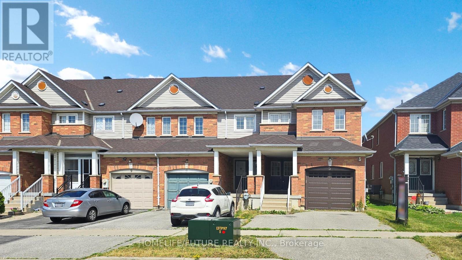 5 Holloway Road, Markham (Cedarwood), Ontario  L3S 4P4 - Photo 1 - N12443900