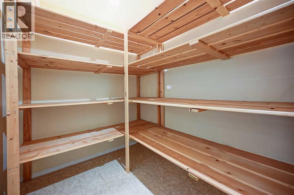 1004 Cantabrian Drive Sw, Calgary, Alberta  T2W 1L7 - Photo 31 - A2261935