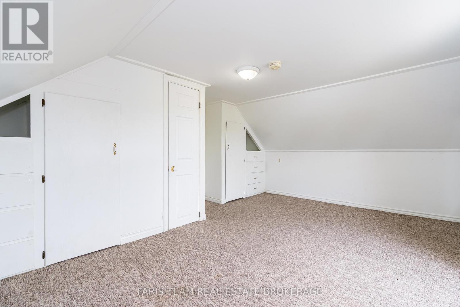 405 Bay Street, Midland, Ontario  L4R 1K7 - Photo 22 - S12443828