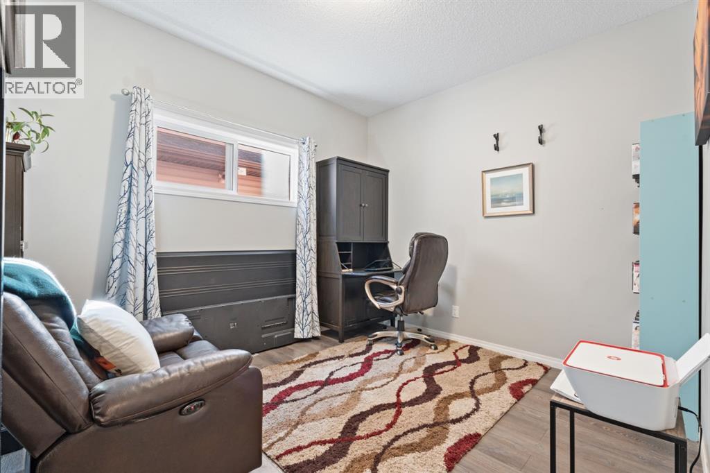 178 Buckskin Way, Cochrane, Alberta  T4C 2R7 - Photo 14 - A2261663