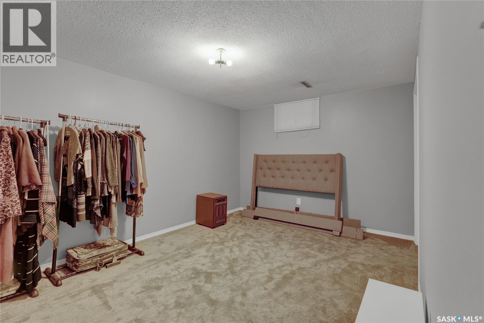 1635 Regent Street, Regina, Saskatchewan  S4N 1S2 - Photo 21 - SK020057