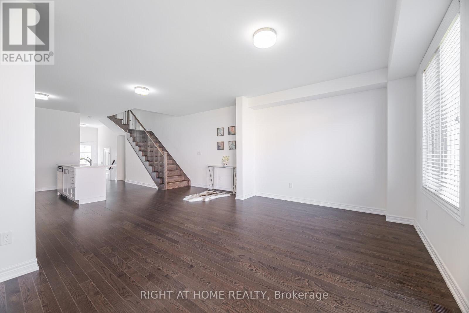 1323 Chee Chee Landing, Milton, Ontario  L9E 1L3 - Photo 15 - W12443743