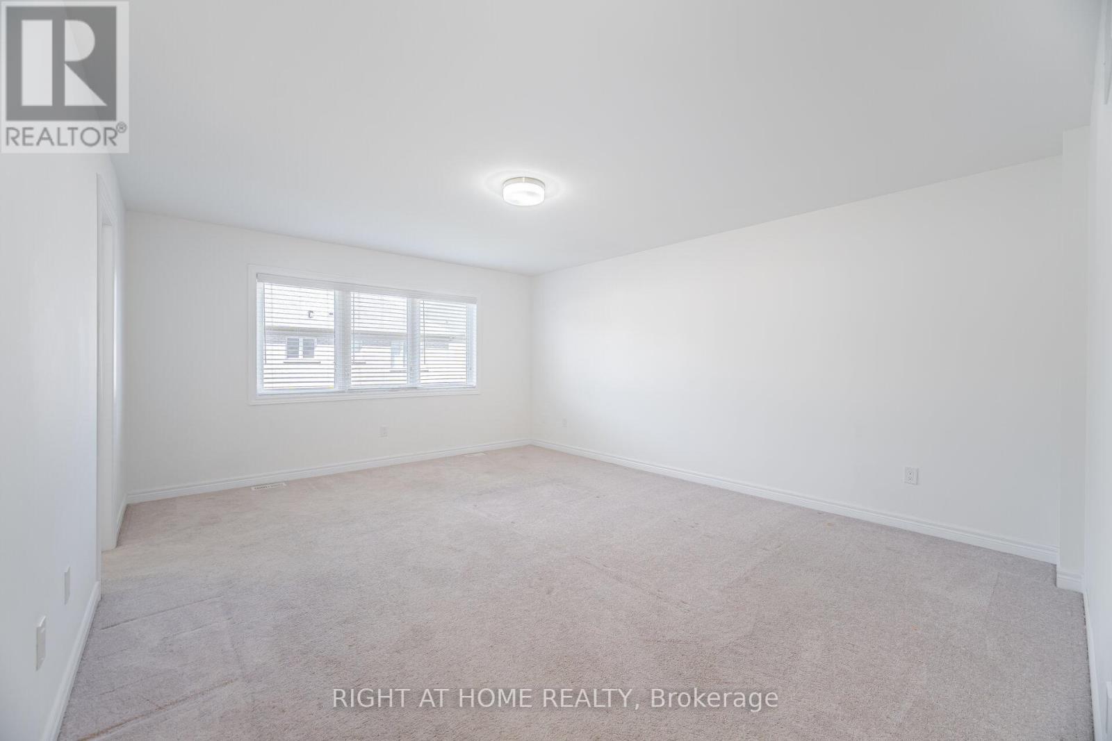 1323 Chee Chee Landing, Milton, Ontario  L9E 1L3 - Photo 19 - W12443743