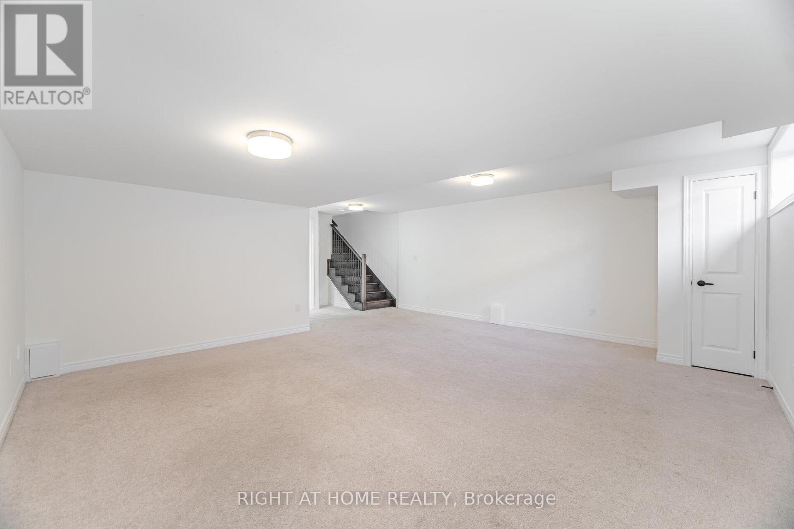 1323 Chee Chee Landing, Milton, Ontario  L9E 1L3 - Photo 34 - W12443743