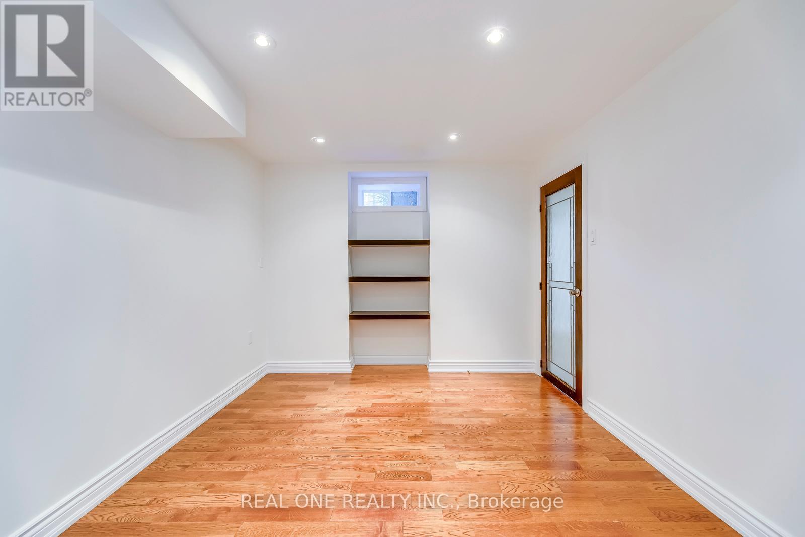 5523 Freshwater Drive, Mississauga, Ontario  L5M 7M7 - Photo 43 - W12443763