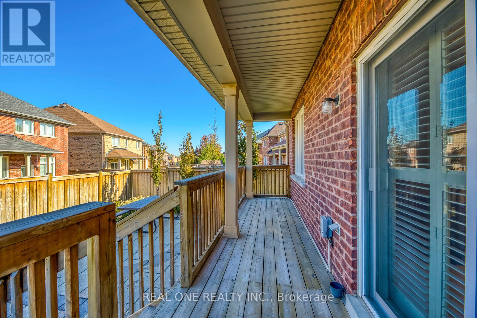 5523 Freshwater Drive, Mississauga, Ontario  L5M 7M7 - Photo 48 - W12443763