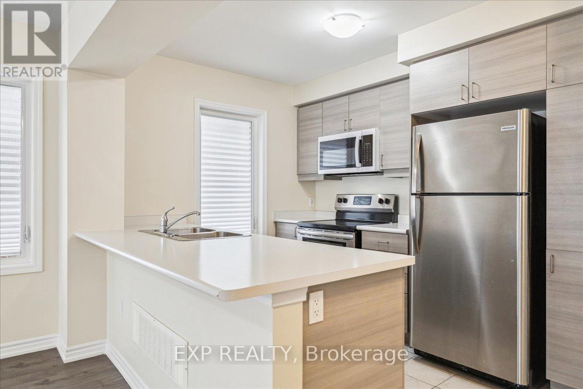 107 Lemieux Court, Milton, Ontario  L9E 1E9 - Photo 16 - W12443771