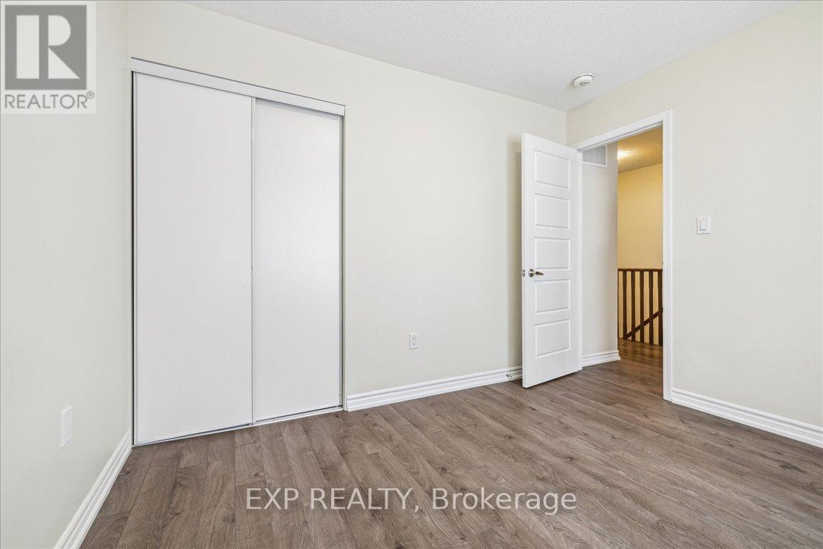 107 Lemieux Court, Milton, Ontario  L9E 1E9 - Photo 27 - W12443771