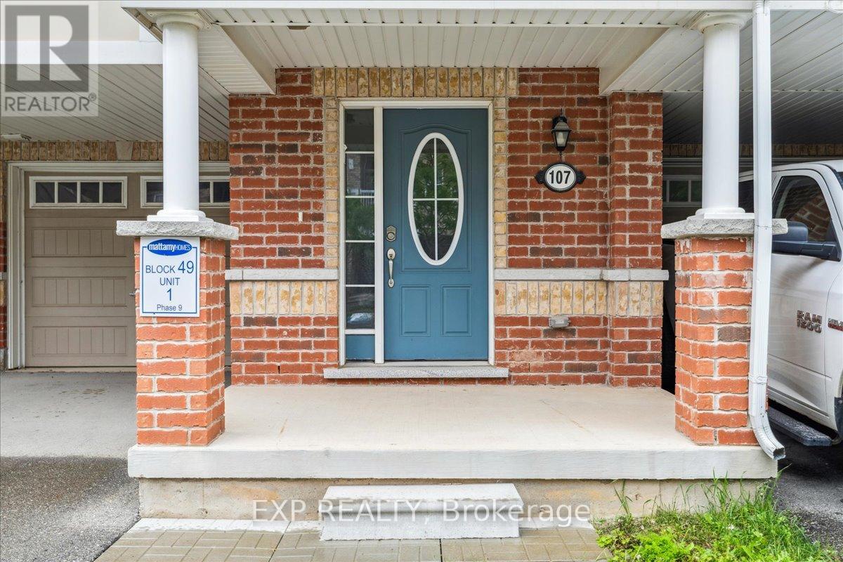 107 Lemieux Court, Milton, Ontario  L9E 1E9 - Photo 3 - W12443771