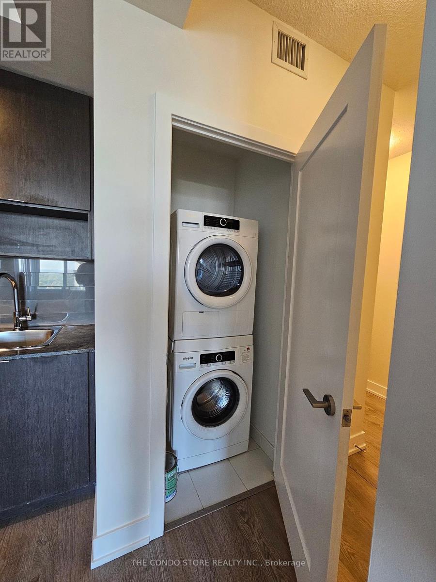 2106 - 7 Mabelle Avenue, Toronto, Ontario  M5T 0C9 - Photo 12 - W12443797