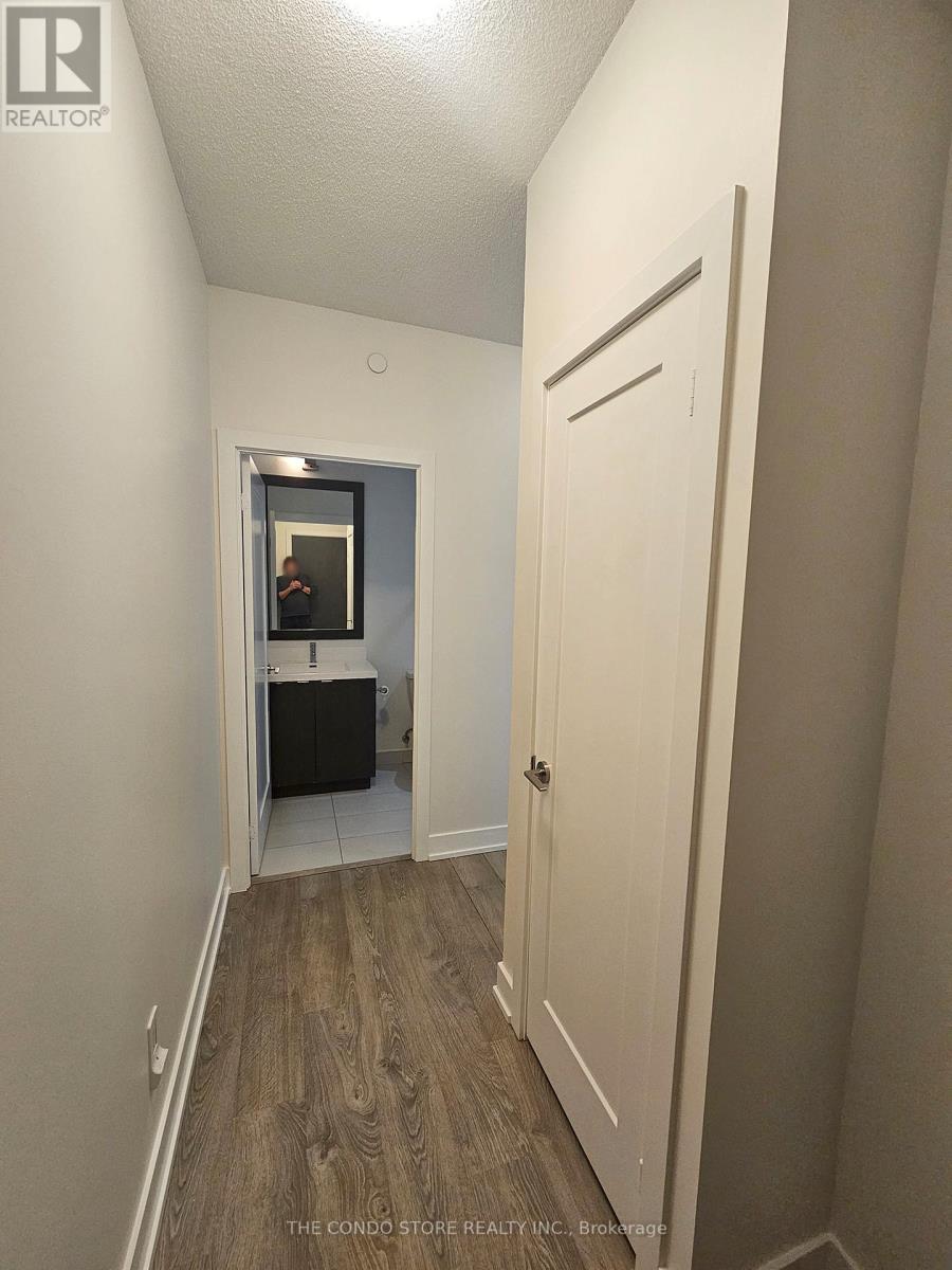 2106 - 7 Mabelle Avenue, Toronto, Ontario  M5T 0C9 - Photo 13 - W12443797