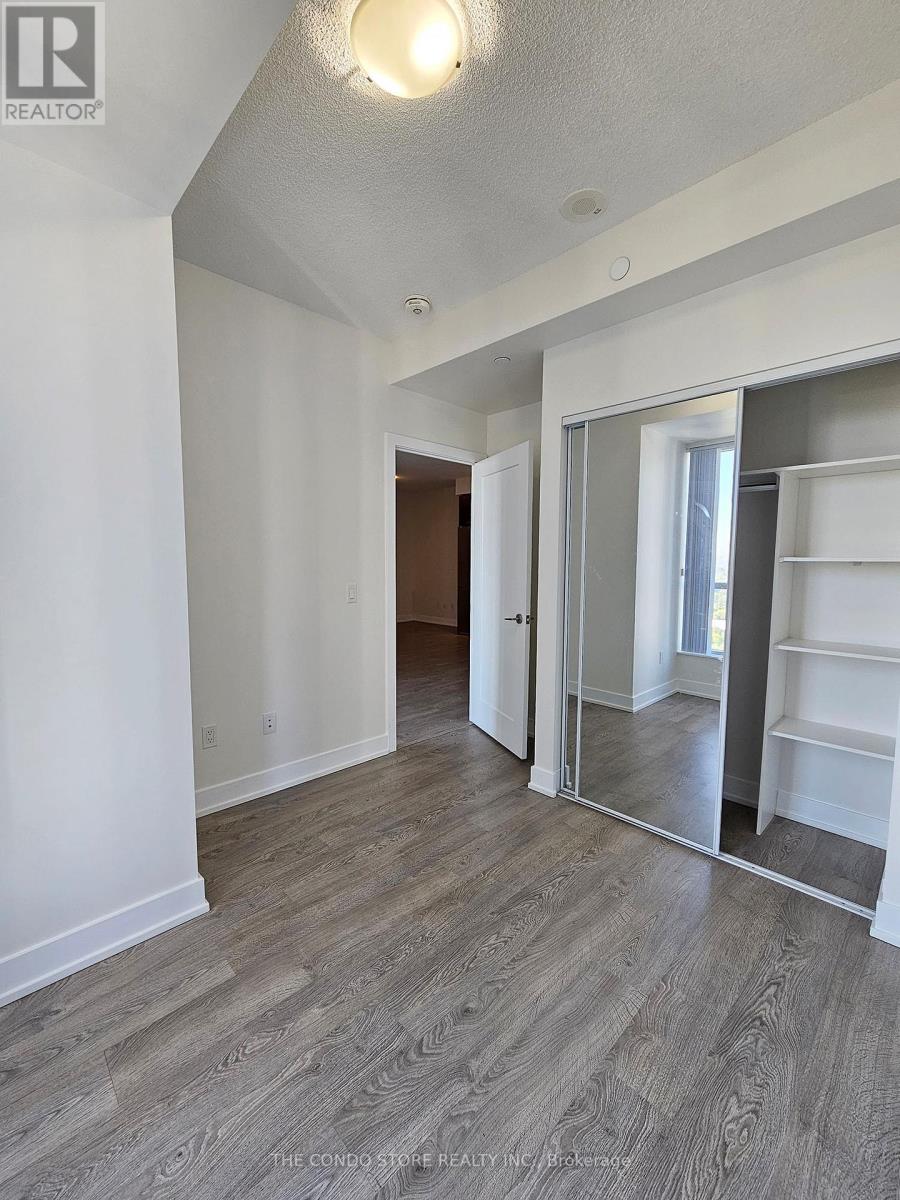 2106 - 7 Mabelle Avenue, Toronto, Ontario  M5T 0C9 - Photo 9 - W12443797