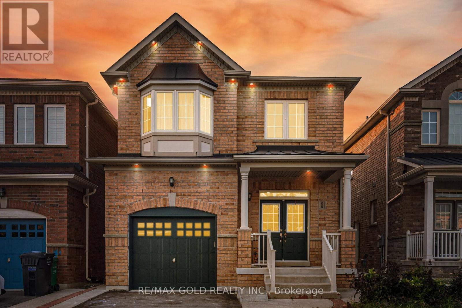 8 Washburn Road, Brampton, Ontario  L6P 3V7 - Photo 1 - W12443810