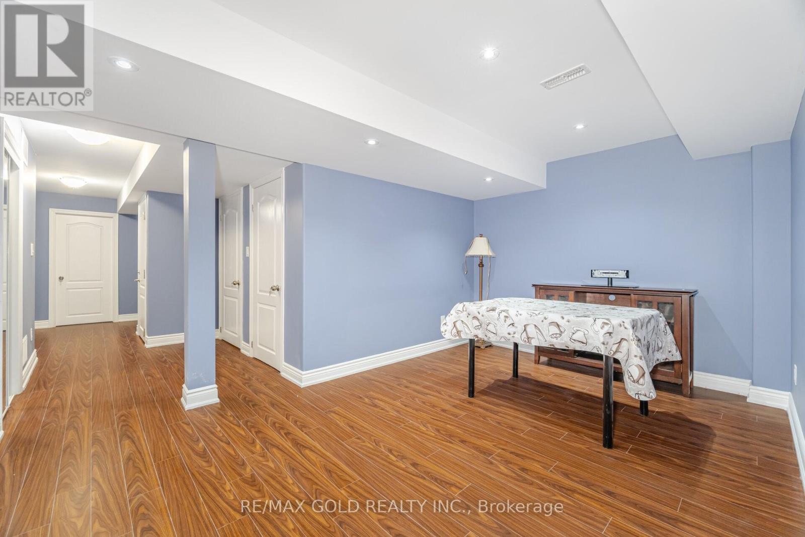 8 Washburn Road, Brampton, Ontario  L6P 3V7 - Photo 22 - W12443810
