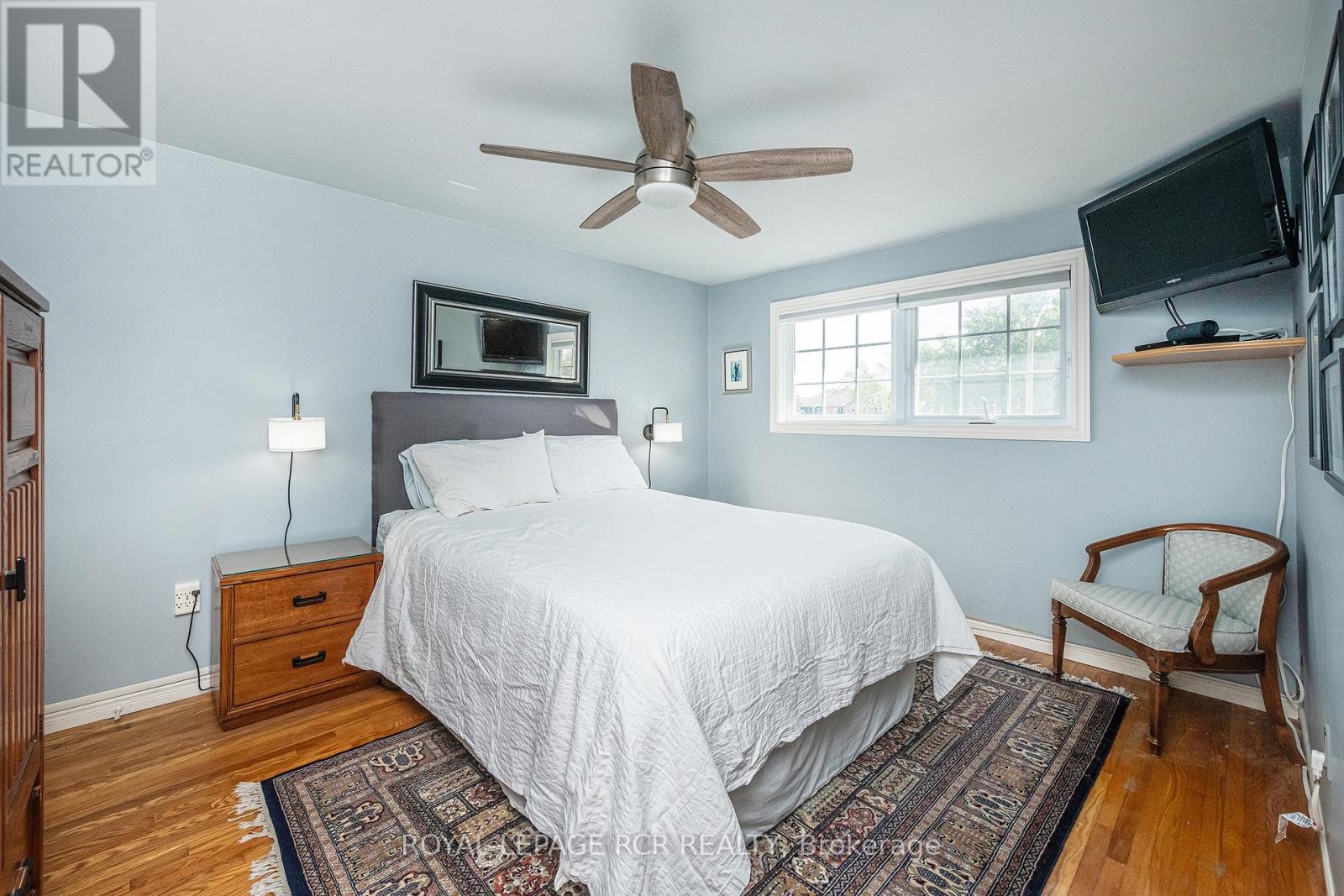 19 Carlton Drive, Orangeville, Ontario  L9W 2X8 - Photo 25 - W12443811
