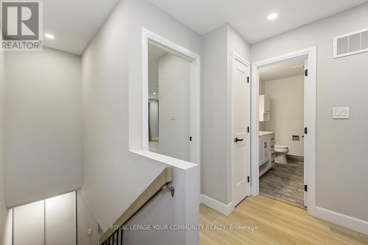 102 - 2120 Rathburn Road E, Mississauga, Ontario  L4W 2S8 - Photo 16 - W12443818