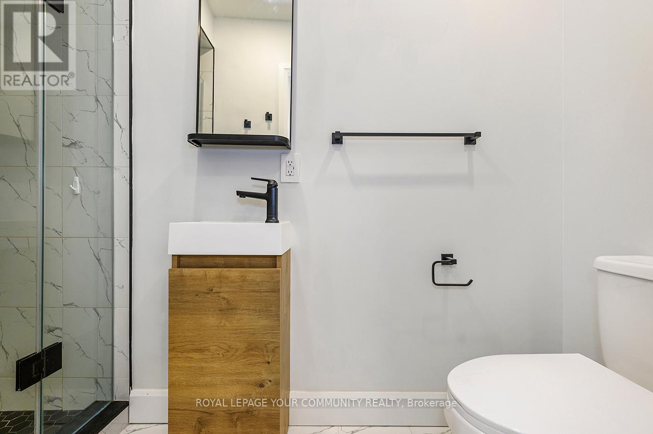 102 - 2120 Rathburn Road E, Mississauga, Ontario  L4W 2S8 - Photo 20 - W12443818