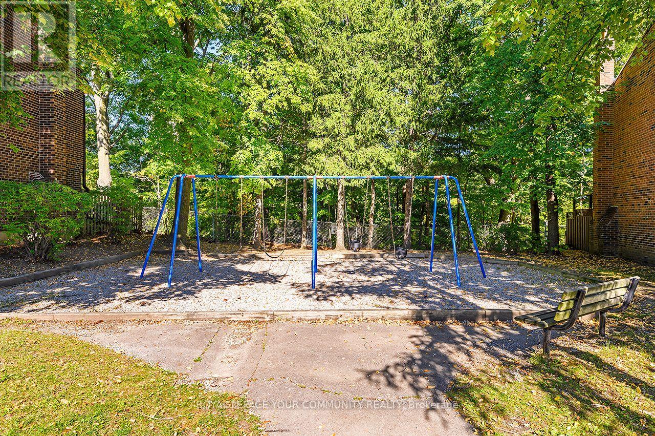 102 - 2120 Rathburn Road E, Mississauga, Ontario  L4W 2S8 - Photo 33 - W12443818