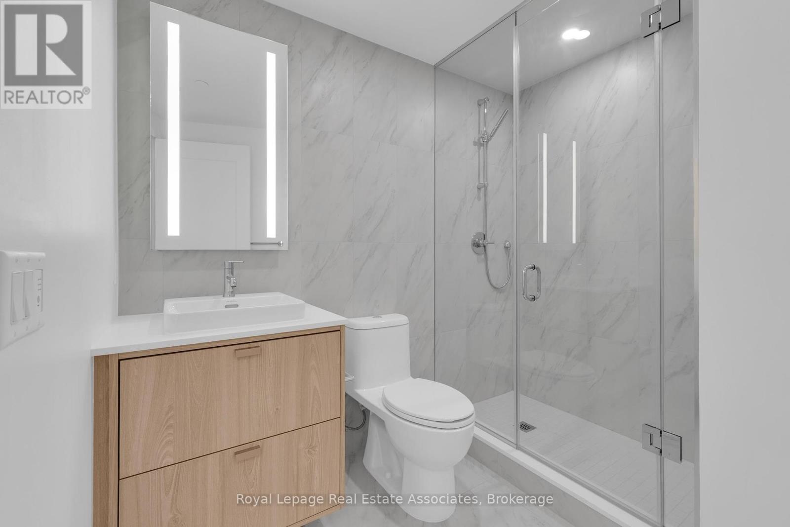 330 - 259 The Kingsway, Toronto, Ontario  M9A 0G2 - Photo 14 - W12443881