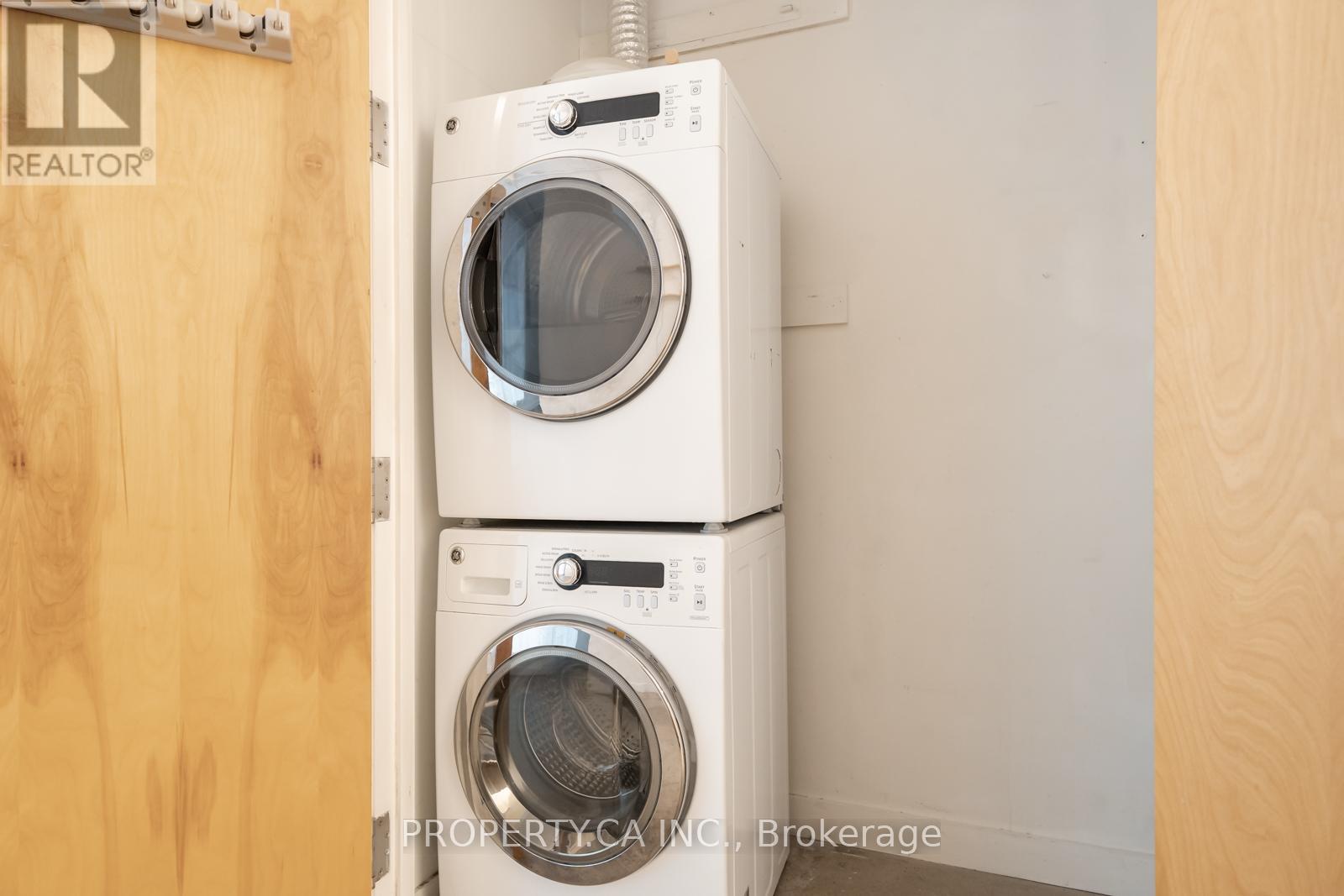 860 - 155 Dalhousie Street, Toronto, Ontario  M5B 2P7 - Photo 12 - C12443942