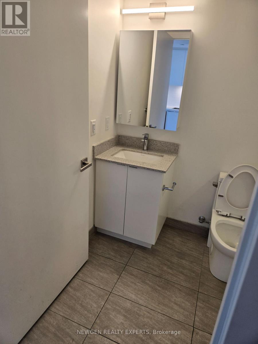 903 - 500 Wilson Avenue, Toronto, Ontario  M3H 0E5 - Photo 10 - C12443974