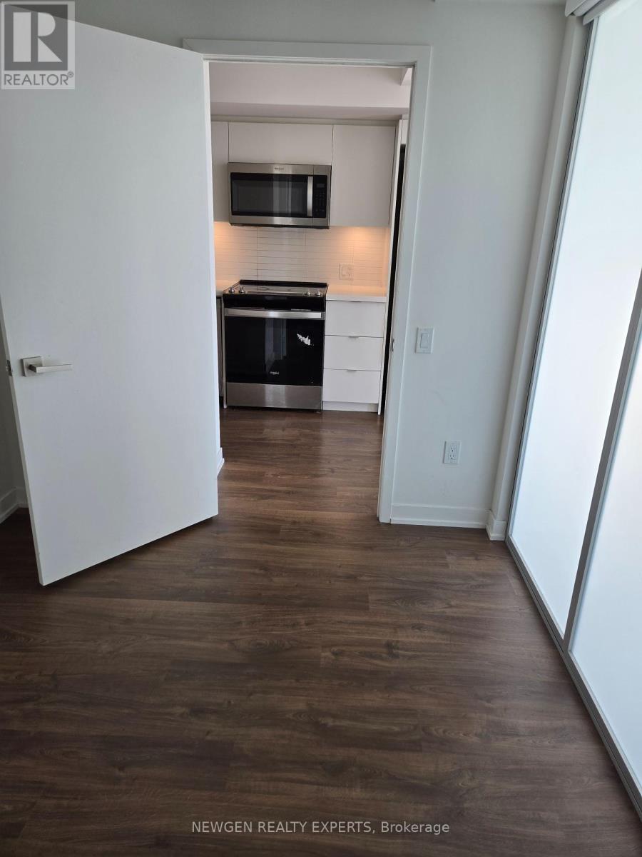 903 - 500 Wilson Avenue, Toronto, Ontario  M3H 0E5 - Photo 4 - C12443974