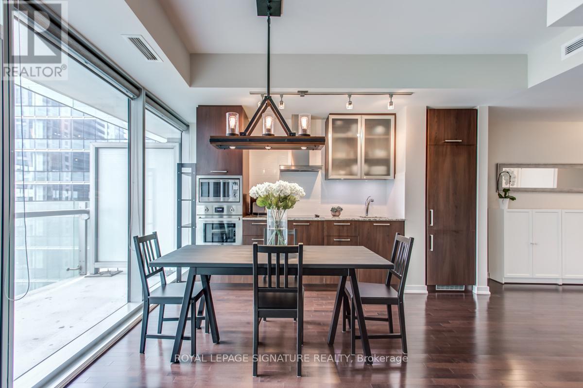 1507 - 14 York Street, Toronto, Ontario  M5J 2Z2 - Photo 16 - C12443976