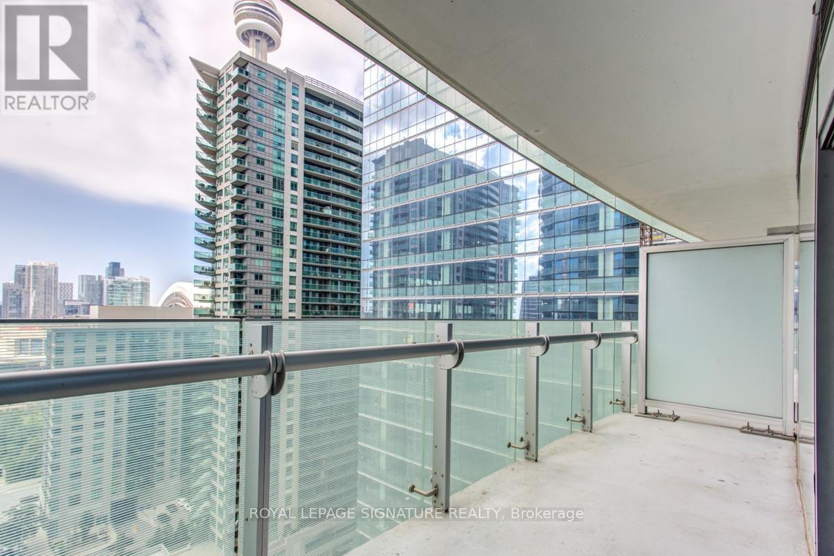 1507 - 14 York Street, Toronto, Ontario  M5J 2Z2 - Photo 17 - C12443976