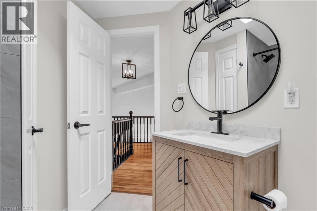 9 Gaw Crescent, Guelph, Ontario  N1L 1H8 - Photo 8 - 40773247