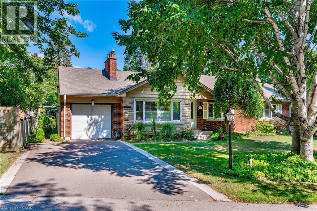 557 Stillwater Crescent, Burlington, Ontario  L7T 3M8 - Photo 1 - 40771797