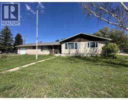 401 3rd Avenue W, Foremost, Ca
