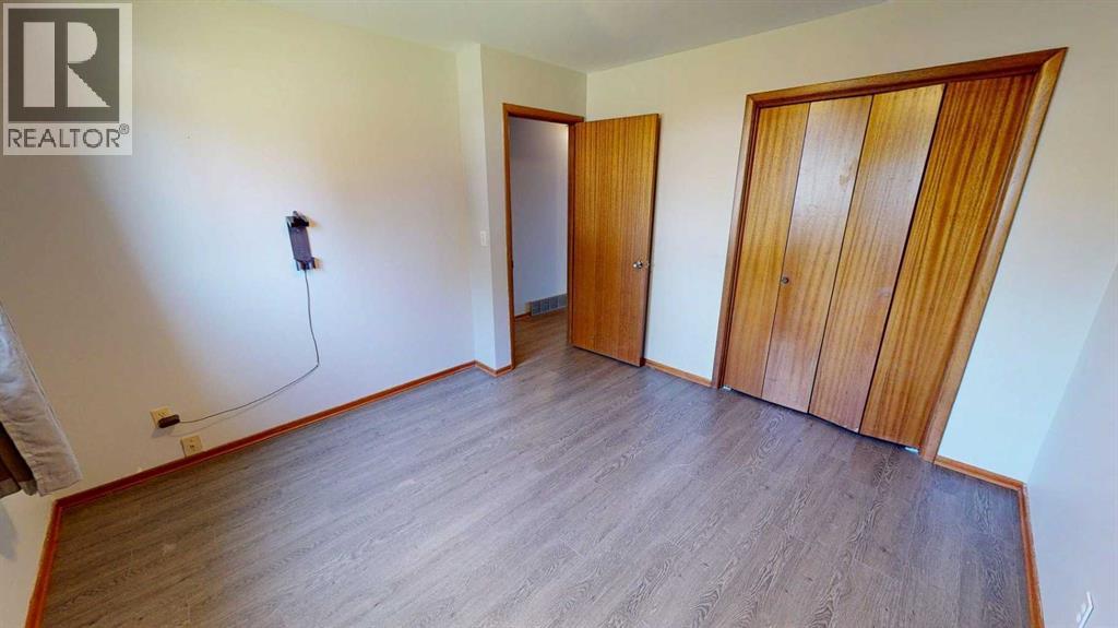 401 3rd Avenue W, Foremost, Alberta  T0K 0X0 - Photo 15 - A2252324