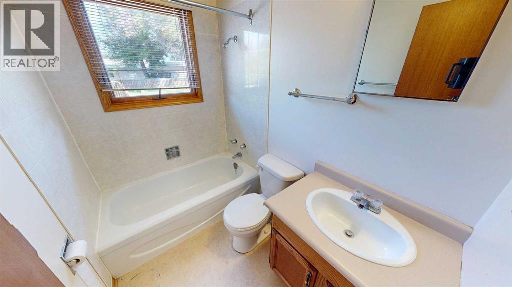 401 3rd Avenue W, Foremost, Alberta  T0K 0X0 - Photo 27 - A2252324