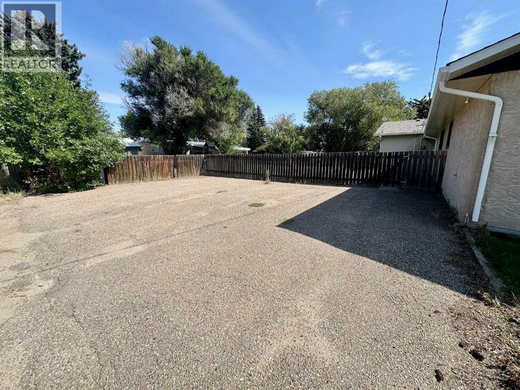 401 3rd Avenue W, Foremost, Alberta  T0K 0X0 - Photo 42 - A2252324