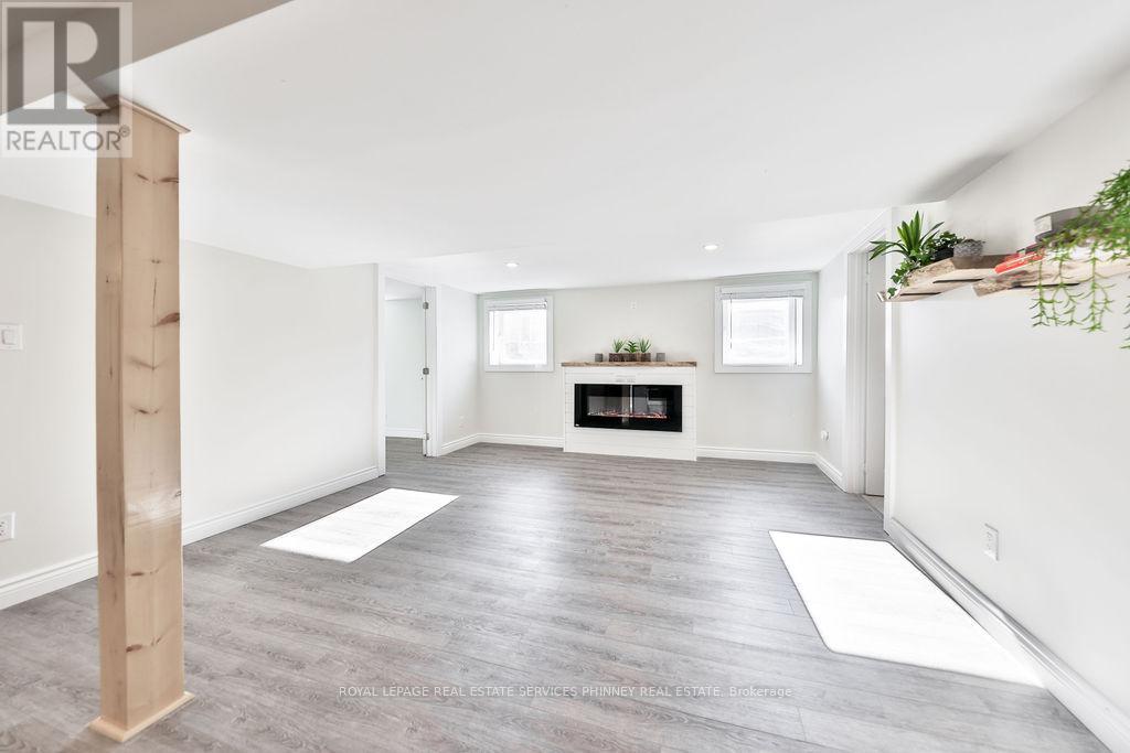 47 Castlefield Drive, Hamilton, Ontario  L8T 3R1 - Photo 10 - X12443767