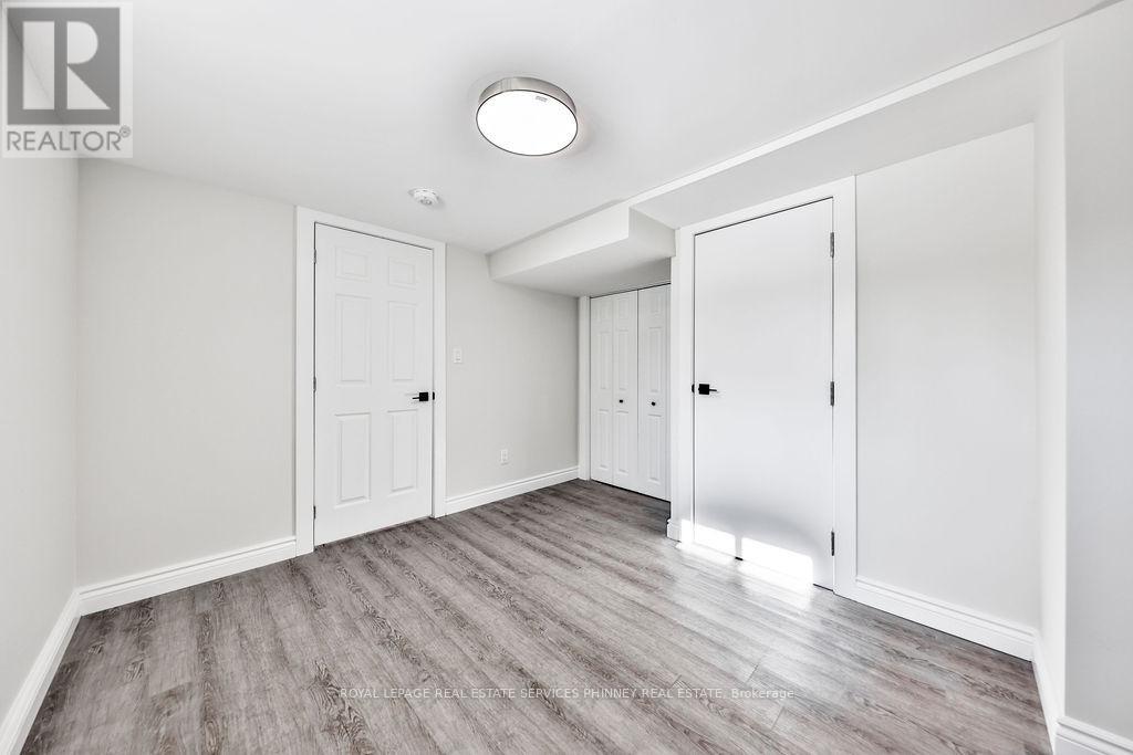 47 Castlefield Drive, Hamilton, Ontario  L8T 3R1 - Photo 19 - X12443767