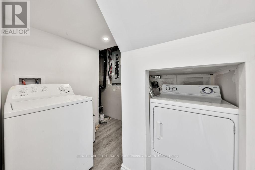 47 Castlefield Drive, Hamilton, Ontario  L8T 3R1 - Photo 24 - X12443767
