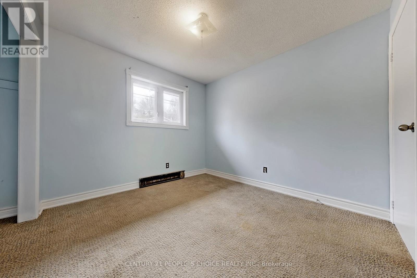 156 Main Street W, Huntsville, Ontario  P1H 1X8 - Photo 16 - X12443830