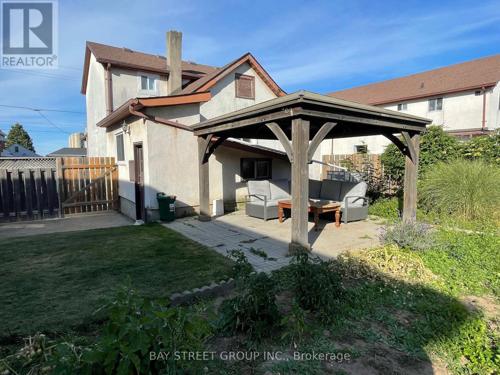 5720 PEER STREET, Niagara Falls, Ontario