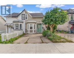 108 Emerald Street N, Hamilton (Landsdale), Ca