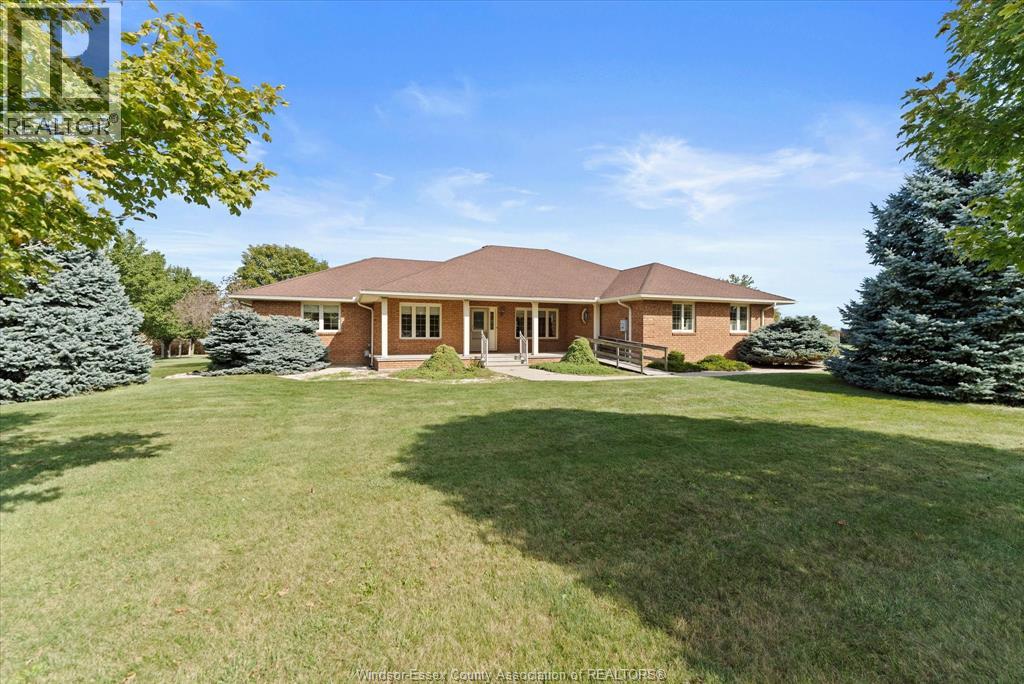 8270 Malden Colchester South Townline, Amherstburg, Ontario  N9V 2Y7 - Photo 1 - 25025272