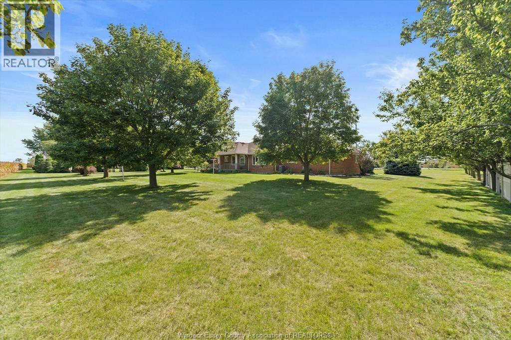 8270 Malden Colchester South Townline, Amherstburg, Ontario  N9V 2Y7 - Photo 36 - 25025272