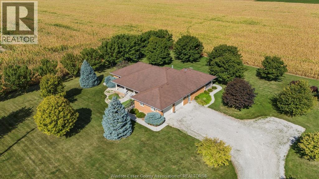 8270 Malden Colchester South Townline, Amherstburg, Ontario  N9V 2Y7 - Photo 39 - 25025272